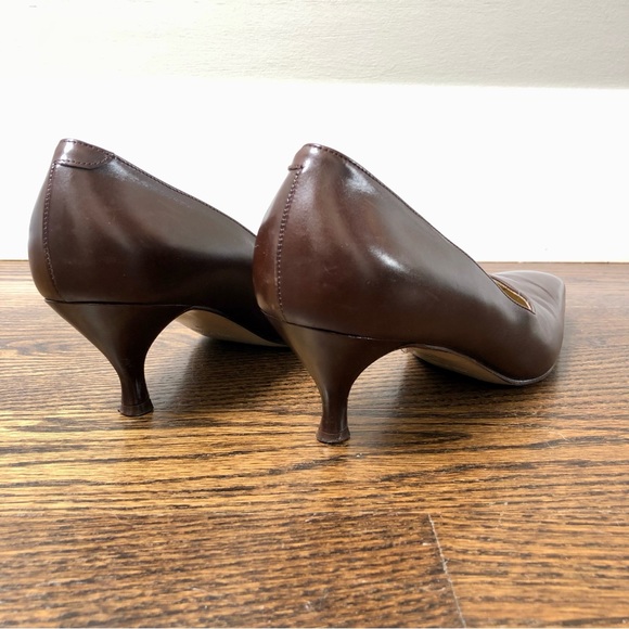 💠 VARDA Kitten Heel Pumps - Picture 3 of 9